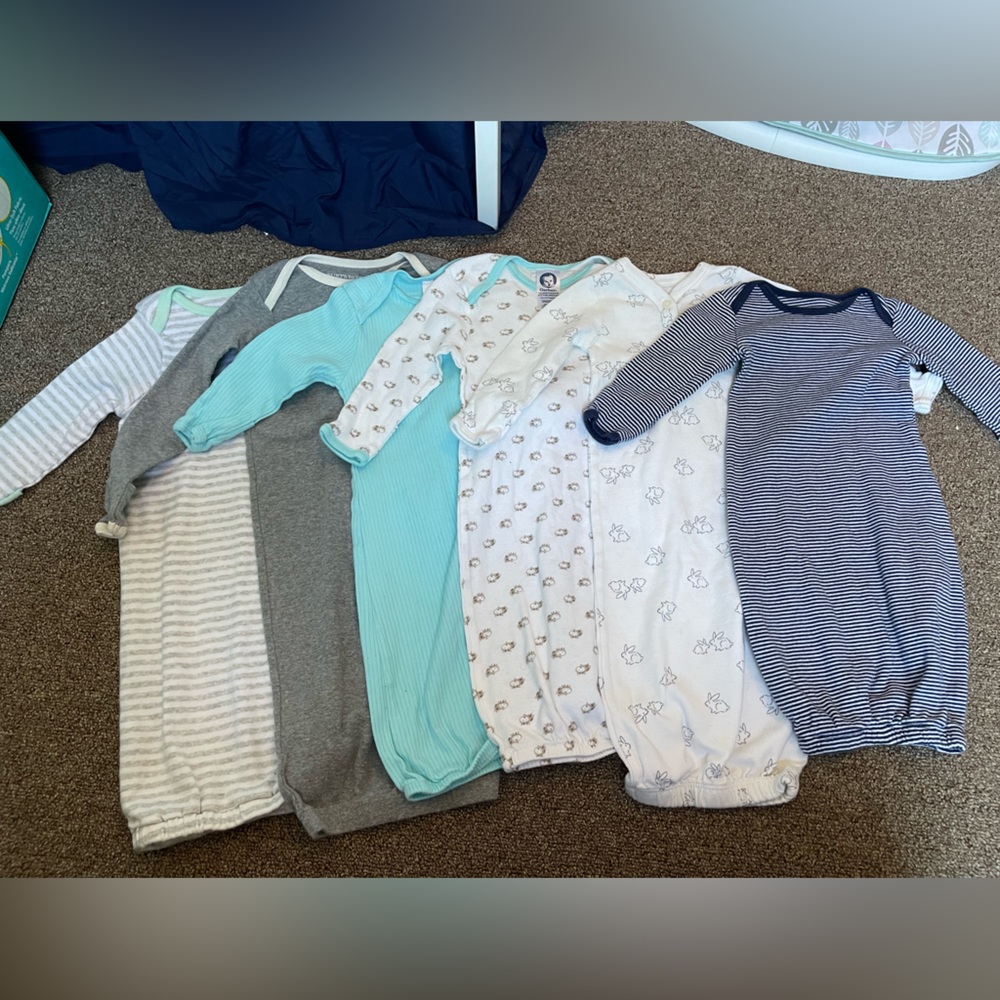 Lot of (6) infant sleep sacks